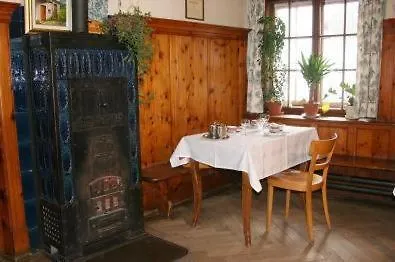 Gasthaus Zum Weissen Kreuz Vendégház Samedan