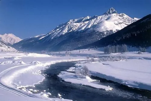 Gasthaus Zum Weissen Kreuz 3*